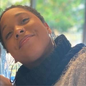 Meet your Posher, Shaylana